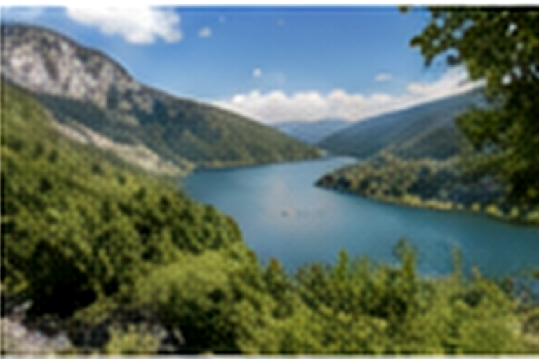 Route des lacs alpins